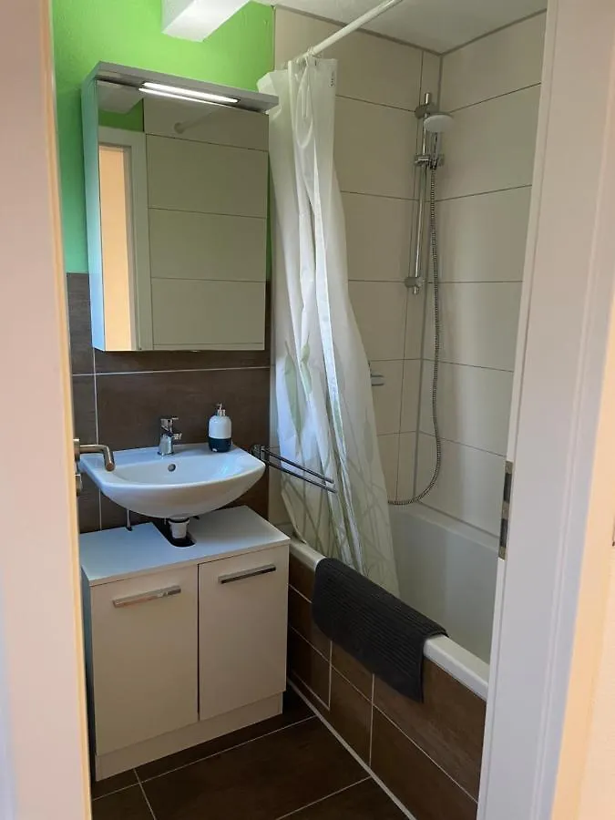 #7 Doppelzimmer Mit Gemeinschaftsbad Memmingen Homestay